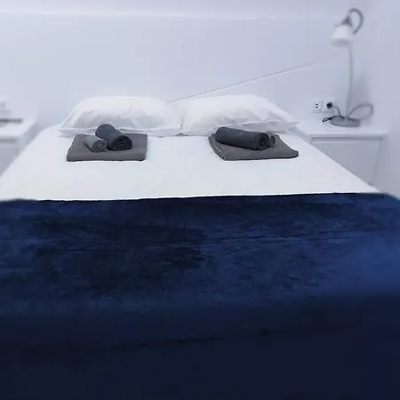 Santo Antonio Guest *